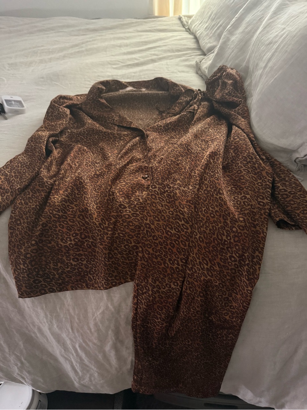 Victoria’s Secret Satin Pajama Set Size‎ L
